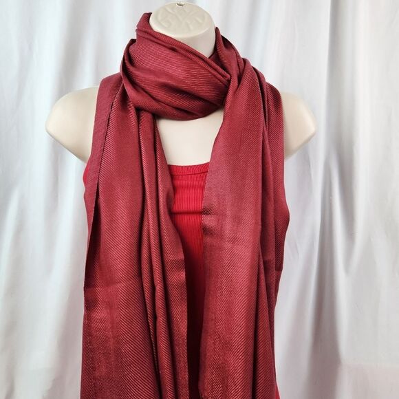 💜Vintage Burgundy Lightweight Pashmina Wrap/Shawl/Scarf - Picture 3 of 7